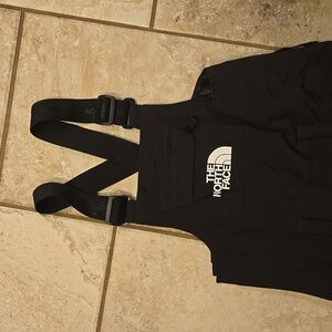Black Bib snowpants, youth 7-8,